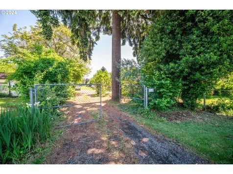 8805 Nw 9th Avenue Vancouver WA 98665