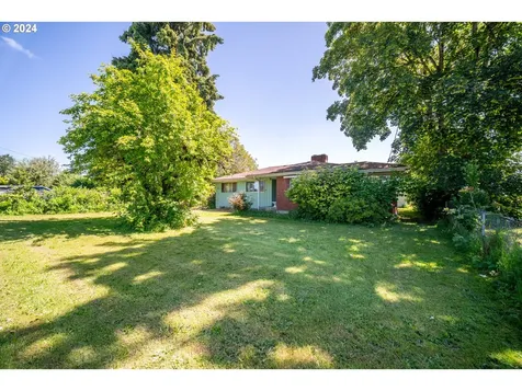 8805 Nw 9th Avenue Vancouver WA 98665