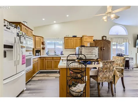19221 Kayenta Place Oregon City OR 97045