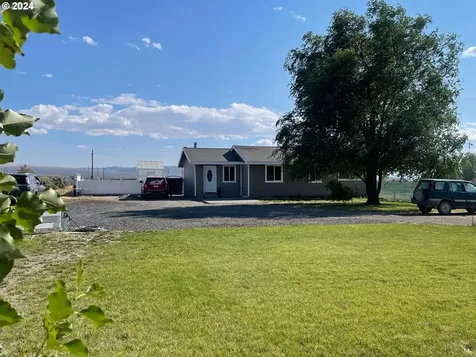 87722 Pinion Lane Christmas Valley OR 97641
