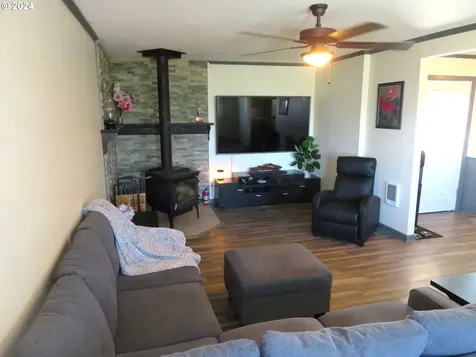 87722 Pinion Lane Christmas Valley OR 97641