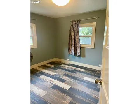 624 Sw Cedarwood Avenue Mcminnville OR 97128