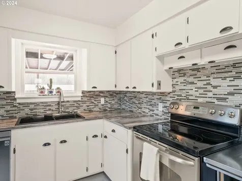 5274 Ne 72nd Avenue Portland OR 97218