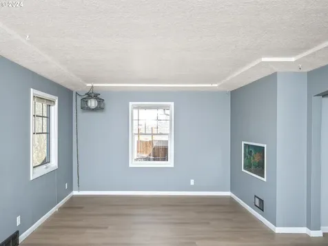 5274 Ne 72nd Avenue Portland OR 97218