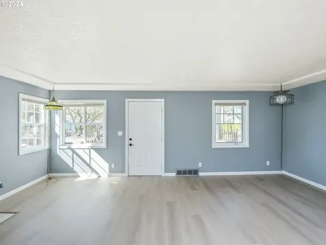 5274 Ne 72nd Avenue Portland OR 97218