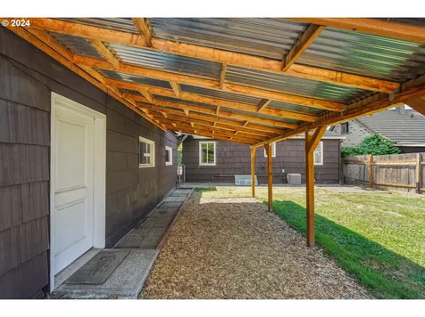 5274 Ne 72nd Avenue Portland OR 97218