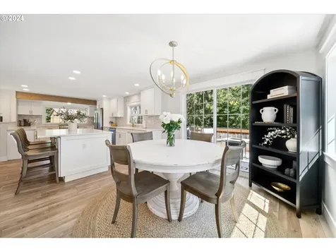 2015 Doral Court West Linn OR 97068