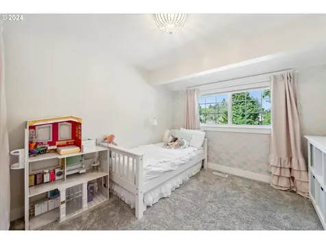 2015 Doral Court West Linn OR 97068