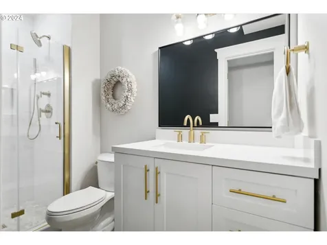 2015 Doral Court West Linn OR 97068
