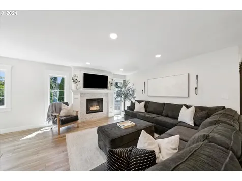 2015 Doral Court West Linn OR 97068