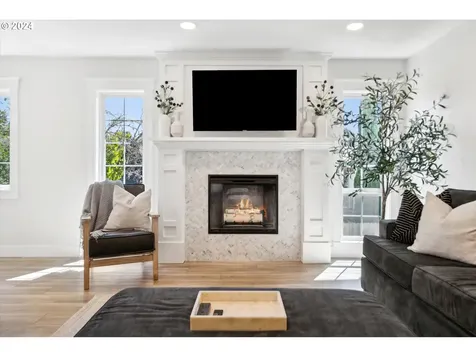2015 Doral Court West Linn OR 97068