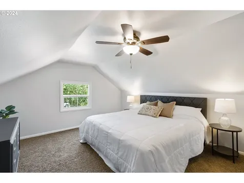 5255 Se Malden Drive Portland OR 97206