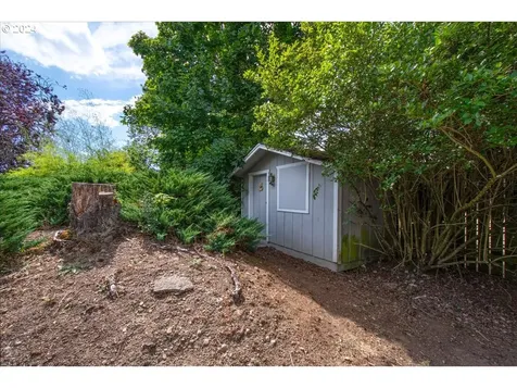 818 SE 119th Avenue Vancouver WA 98683
