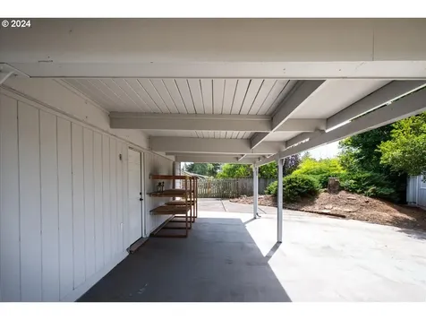 818 SE 119th Avenue Vancouver WA 98683