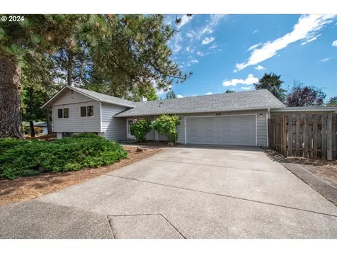 818 SE 119th Avenue Vancouver WA 98683