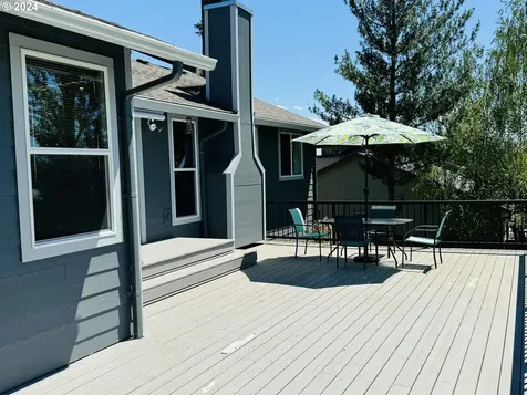 2189 39th Street Washougal WA 98671