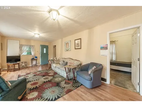 6029 Se 86th Avenue Portland OR 97266