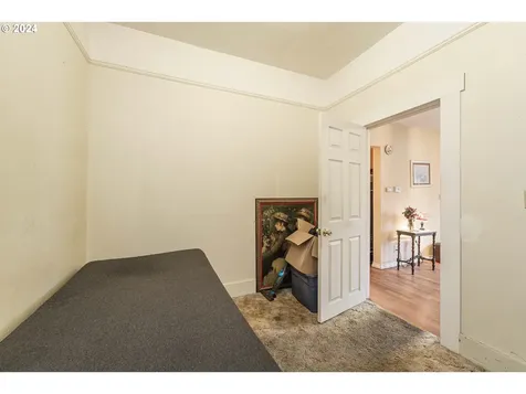 6029 Se 86th Avenue Portland OR 97266
