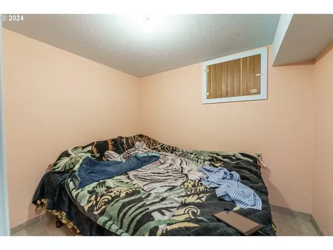 6029 Se 86th Avenue Portland OR 97266