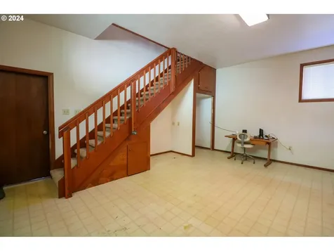62828 Poppy Road Coos Bay OR 97420