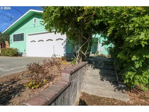 62828 Poppy Road Coos Bay OR 97420