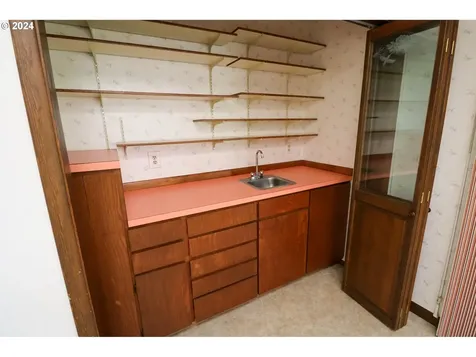 62828 Poppy Road Coos Bay OR 97420