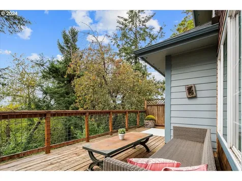 8143 SE Clydie Court Portland OR 97206
