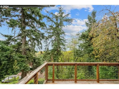 8143 SE Clydie Court Portland OR 97206