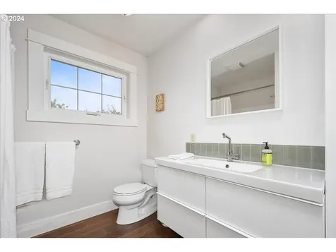 8143 SE Clydie Court Portland OR 97206