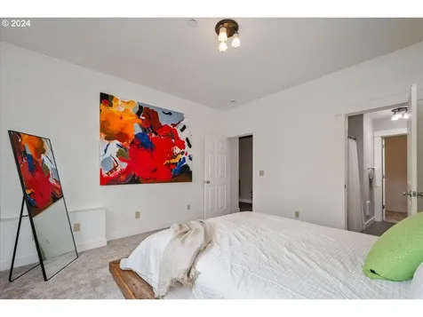 8143 SE Clydie Court Portland OR 97206