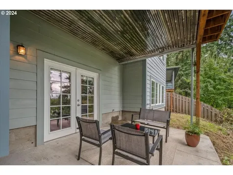 8143 SE Clydie Court Portland OR 97206