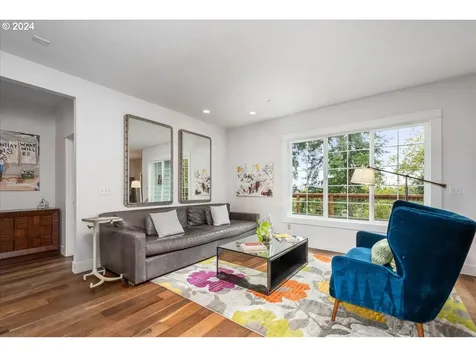 8143 SE Clydie Court Portland OR 97206