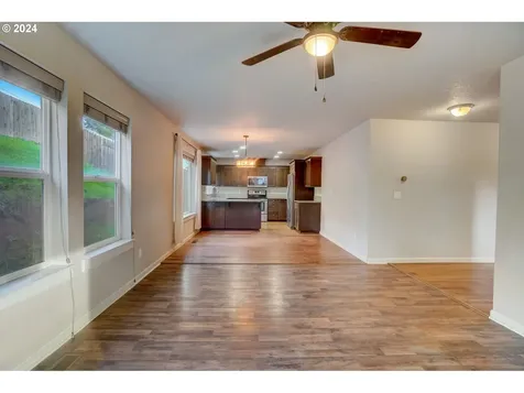 326 Nw Pacific Hills Drive Willamina OR 97396