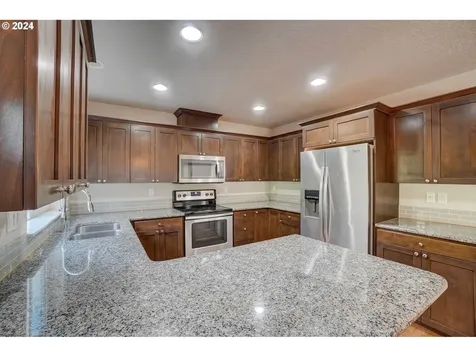 326 Nw Pacific Hills Drive Willamina OR 97396