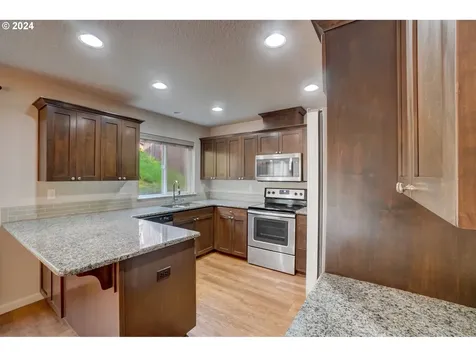 326 Nw Pacific Hills Drive Willamina OR 97396