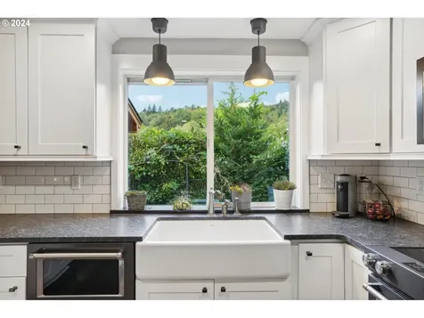 118 Regal Lane Kelso WA 98626