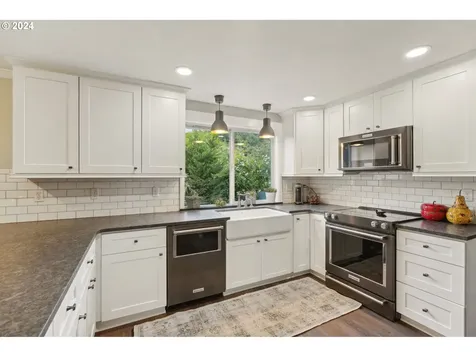 118 Regal Lane Kelso WA 98626