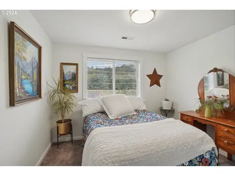 118 Regal Lane Kelso WA 98626
