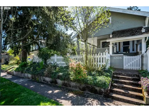 1208 E 19th Avenue Eugene OR 97403