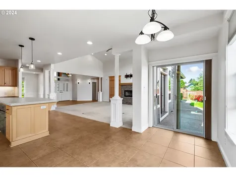 2716 Nw 127th Street Vancouver WA 98685