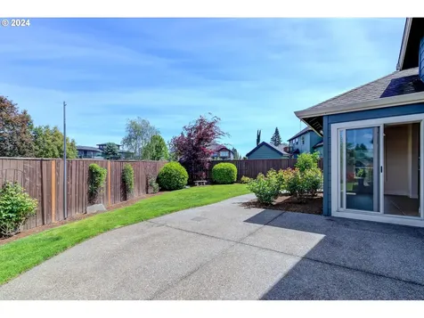 2716 Nw 127th Street Vancouver WA 98685