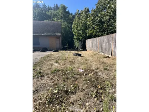 3202 Nw Division Street Gresham OR 97030
