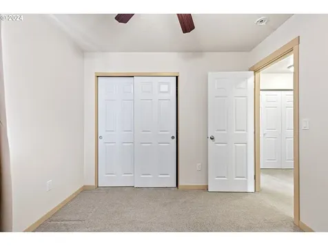 1635 Birch Avenue Cottage Grove OR 97424