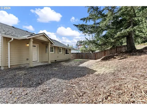 1635 Birch Avenue Cottage Grove OR 97424