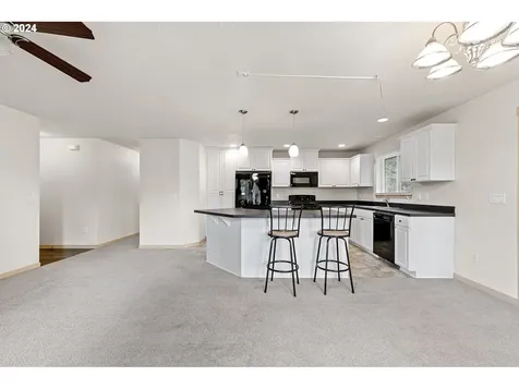 1635 Birch Avenue Cottage Grove OR 97424