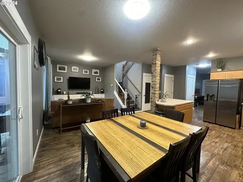 1367 N 24th Circle Washougal WA 98671