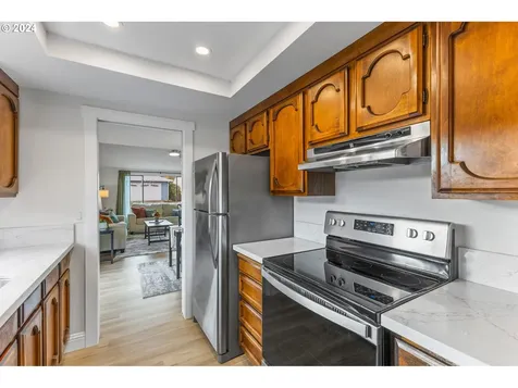 1920 NE 148th Place Portland OR 97230