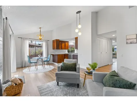 1920 NE 148th Place Portland OR 97230