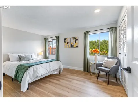 1920 NE 148th Place Portland OR 97230