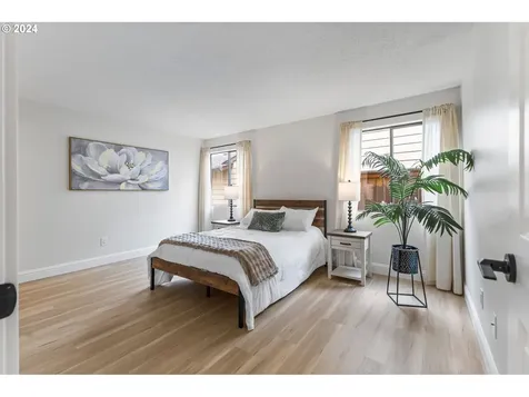 1920 NE 148th Place Portland OR 97230